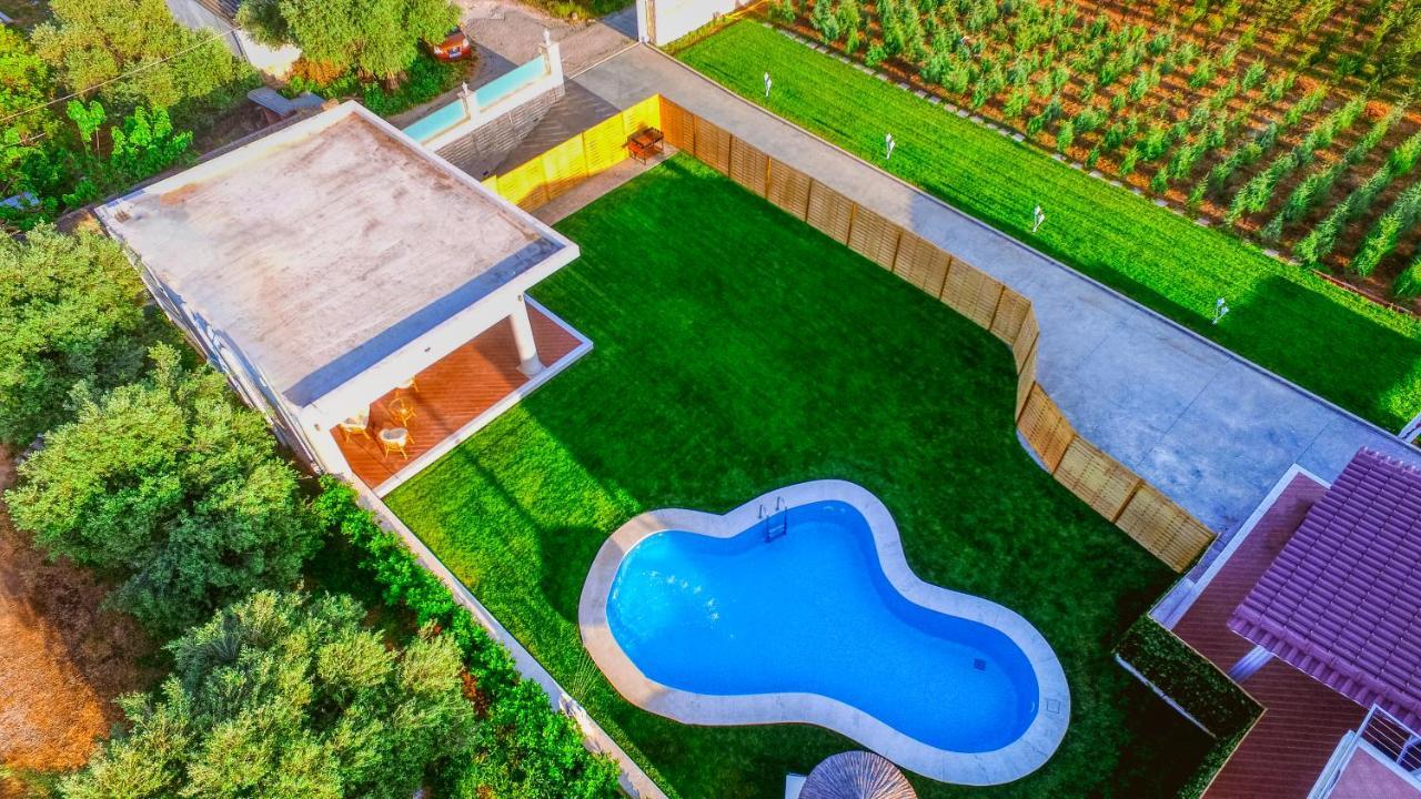 Chania Oasis With Heated Pool Exterior photo